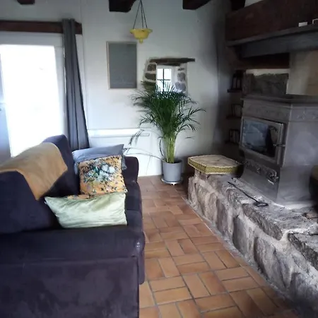 Petite maison dans les Monts d'Arrée TY COZ Commana Extérieur photo