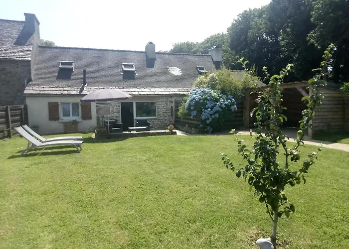Petite maison dans les Monts d\'Arrée TY COZ