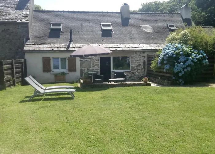 Petite maison dans les Monts d\'Arrée TY COZ